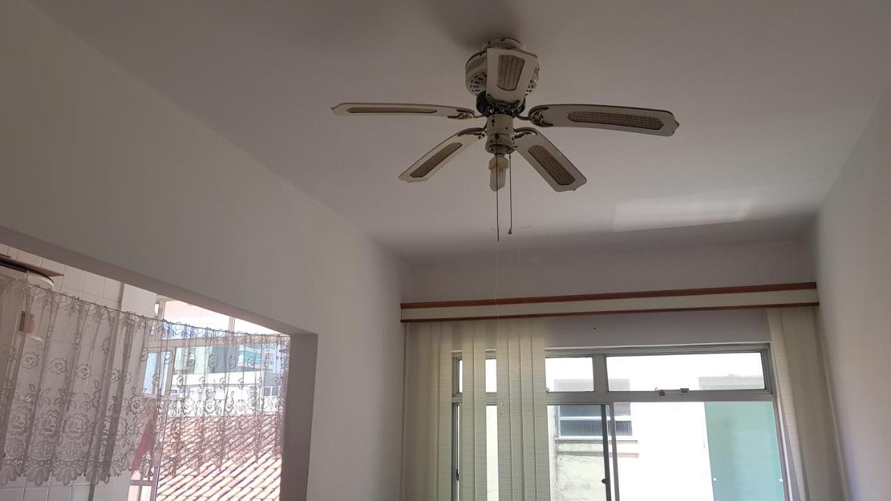 Apartamento A Uma Quadra Da Praia 瓜鲁雅 外观 照片