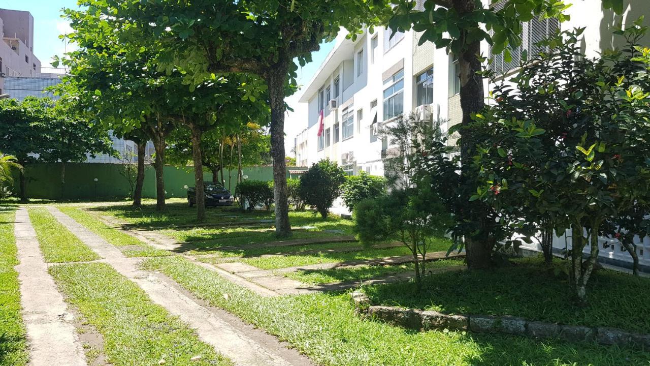 Apartamento A Uma Quadra Da Praia 瓜鲁雅 外观 照片